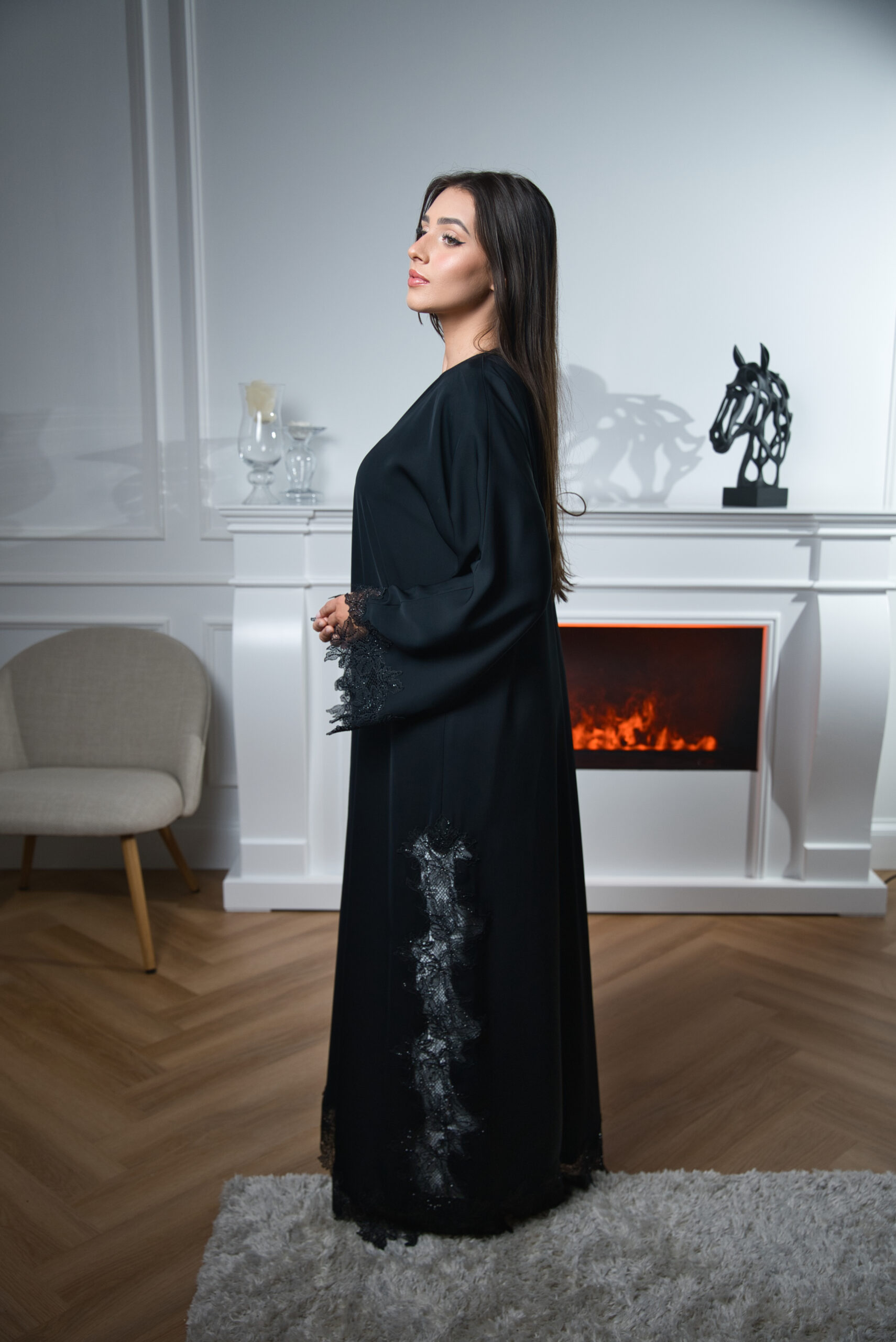 Majestic Silk Abaya - Image 3