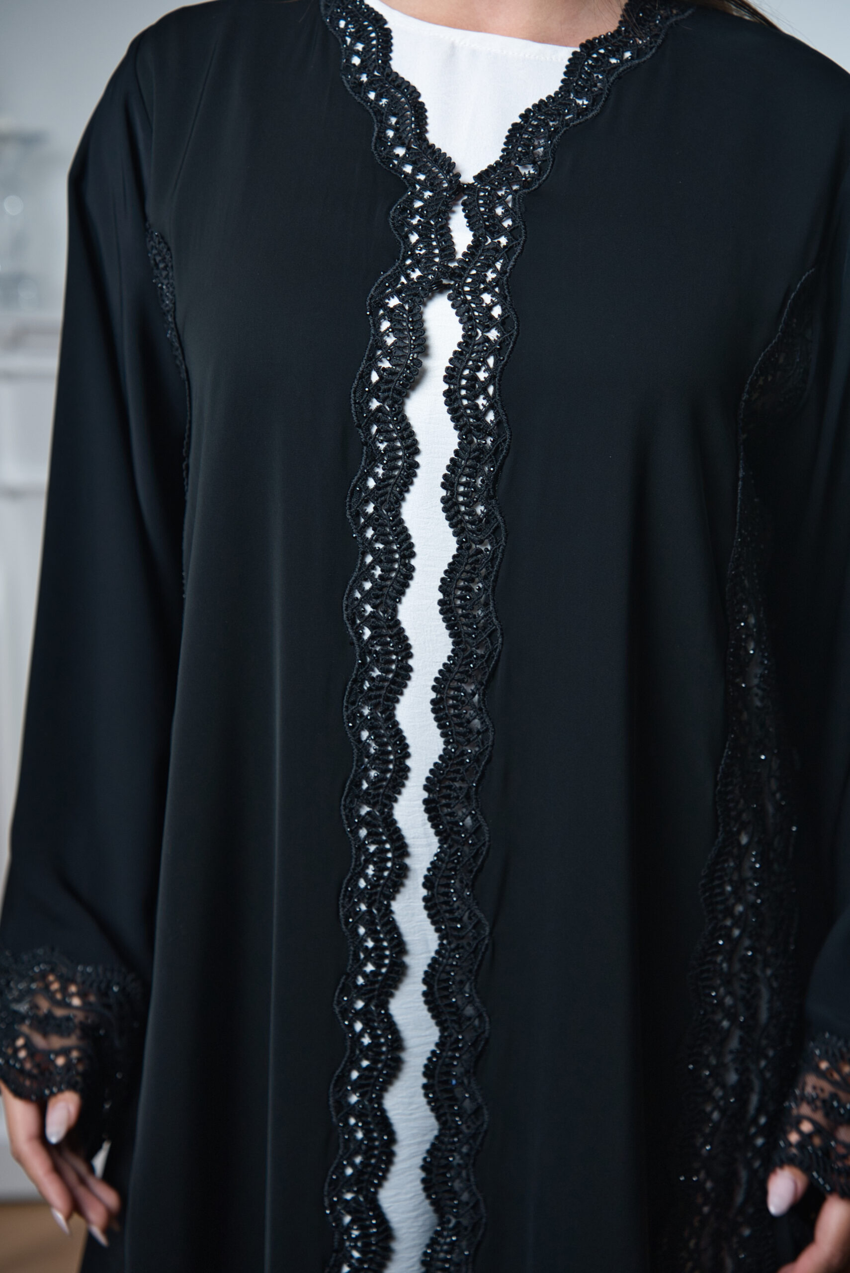 Royal Veil Abaya - Image 3